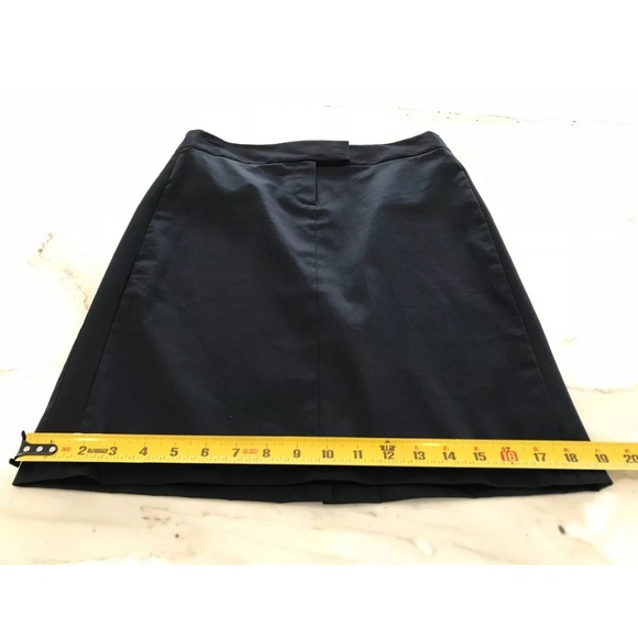 THEORY NAVY PINSTRIPE SKIRT 4 NWOTS! - Picture 11 of 13